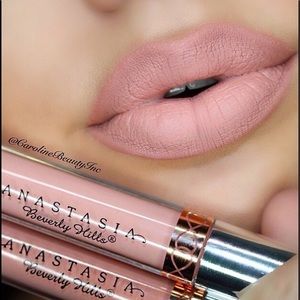 NWT NIB Anastasia Liquid Lipstick, Milk Shake